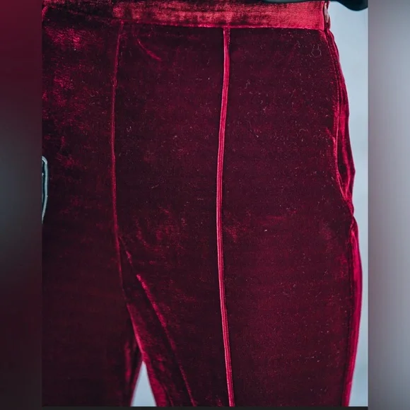 NWT Burgundy Amani High Rise Velvet Flare Pants |Size Large - Picture 4 of 5